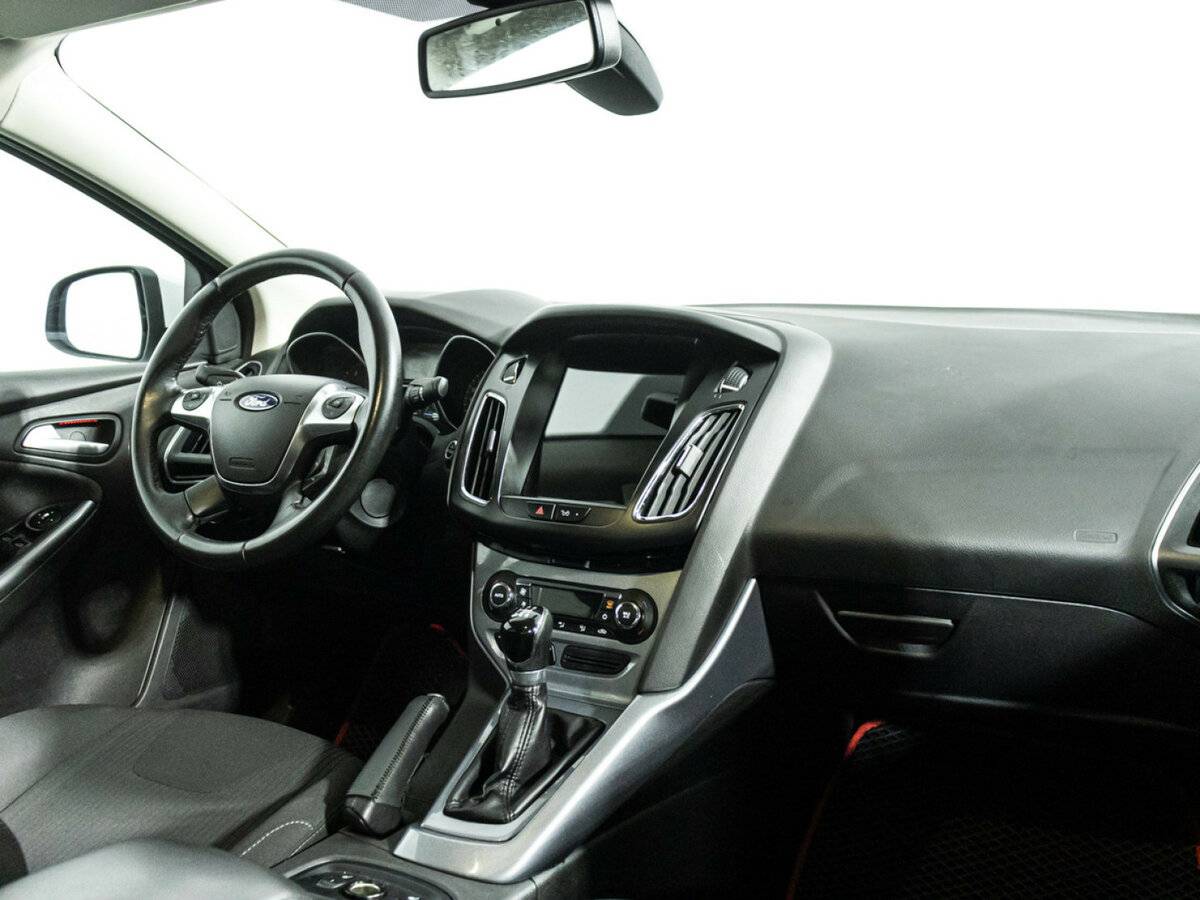 Ford Focus б/у, 2012, Механическая. Фото: #8