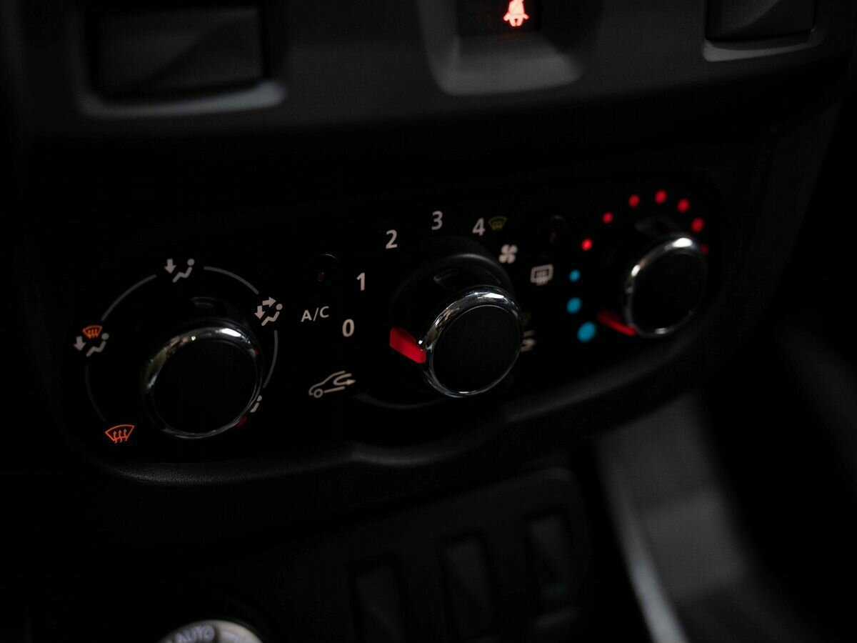 Renault Duster б/у, 2019, Механическая. Фото: #16