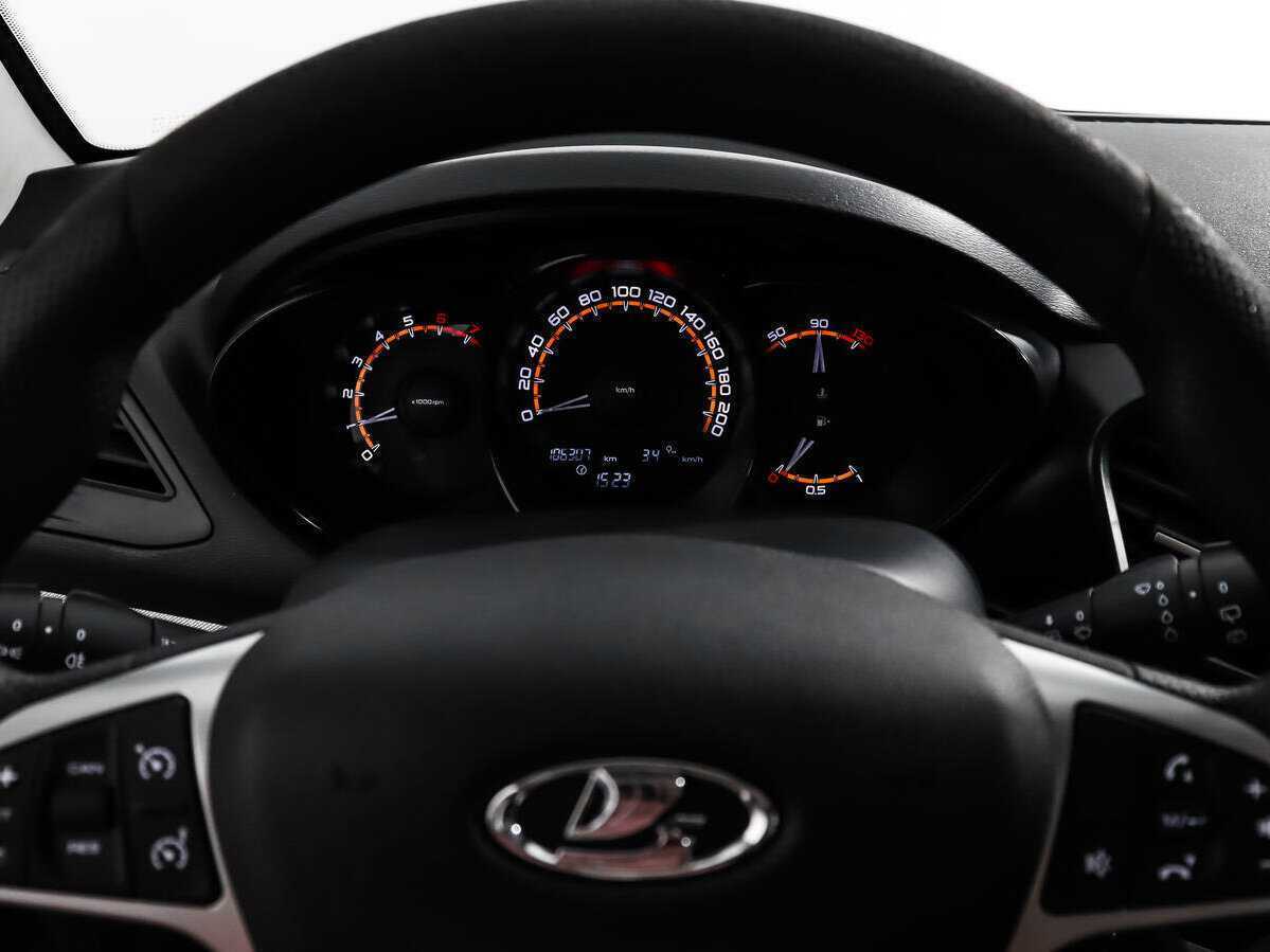 Lada (ВАЗ) Vesta б/у, 2019, Механическая. Фото: #14