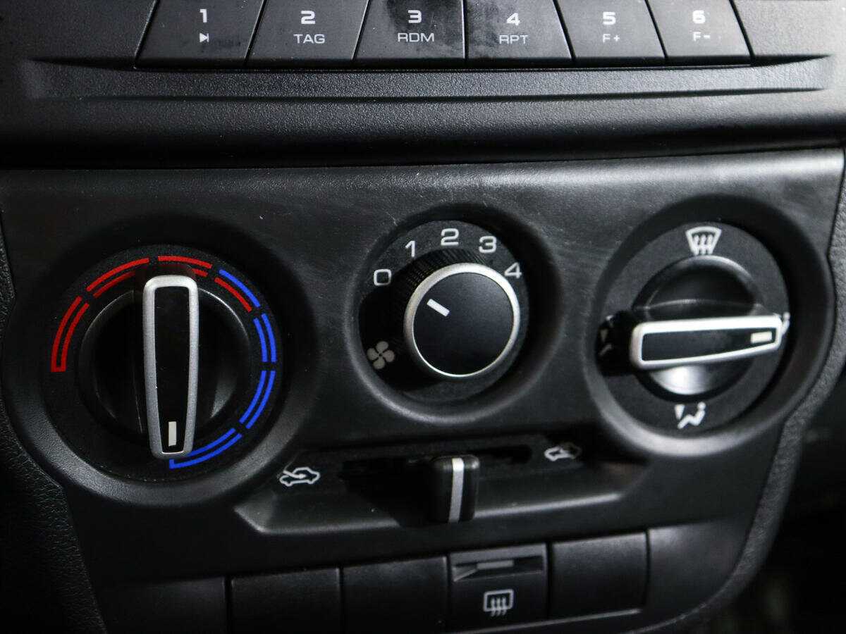 Lada (ВАЗ) Granta б/у, 2022, Механическая. Фото: #12