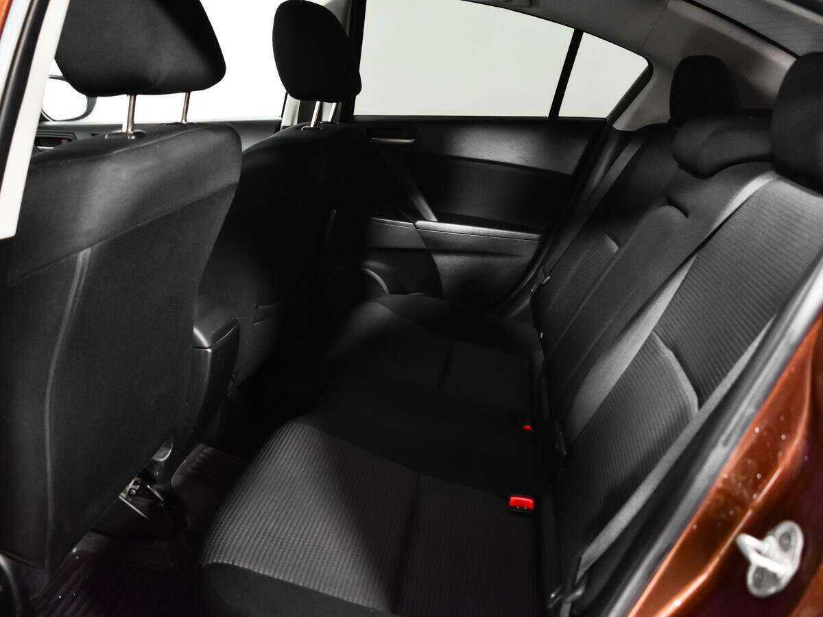 Mazda 3 б/у, 2012, Механическая. Фото: #9