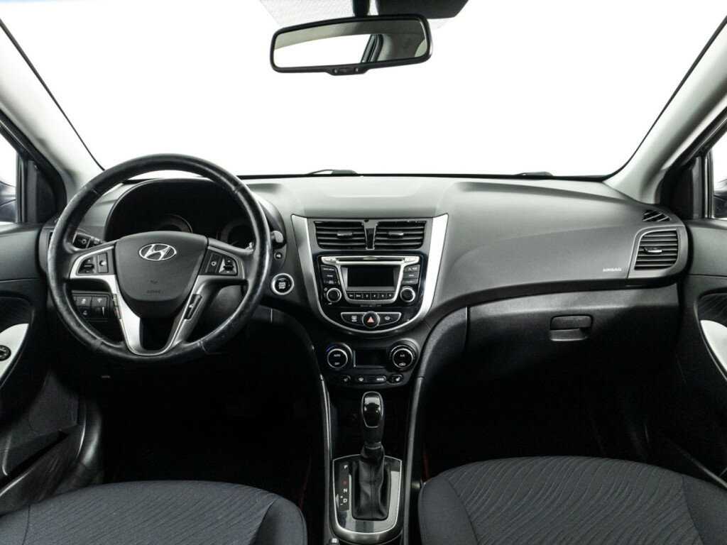 Hyundai Solaris б/у, 2015, Автоматическая. Фото: #12