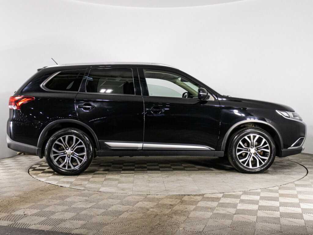 Mitsubishi Outlander б/у, 2016, Вариатор. Фото: #3