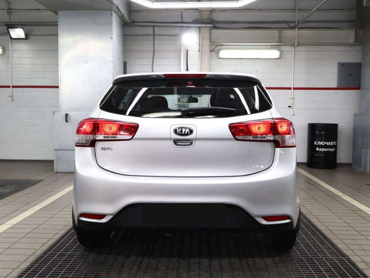 Kia Rio б/у, 2015, Автоматическая. Фото: #3