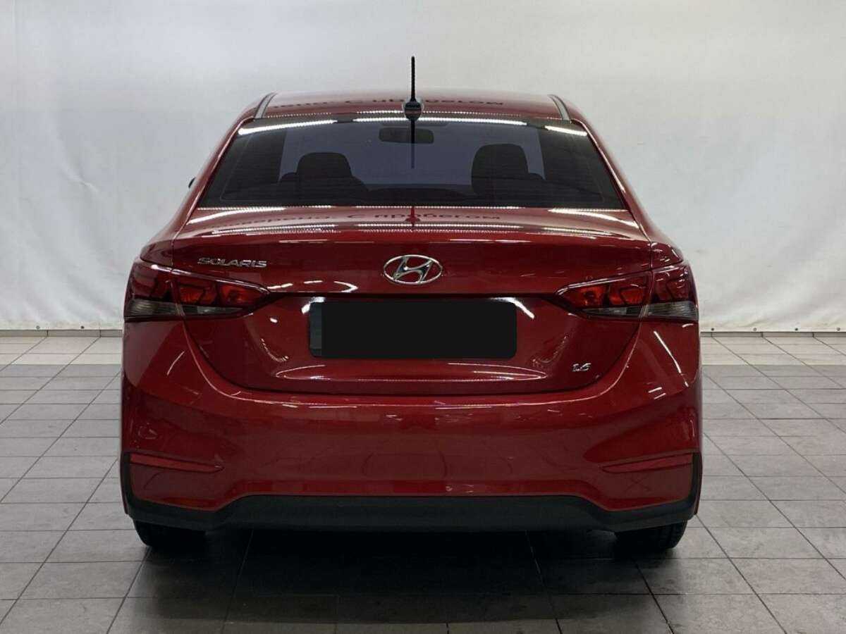 Hyundai Solaris б/у, 2018, Автоматическая. Фото: #2