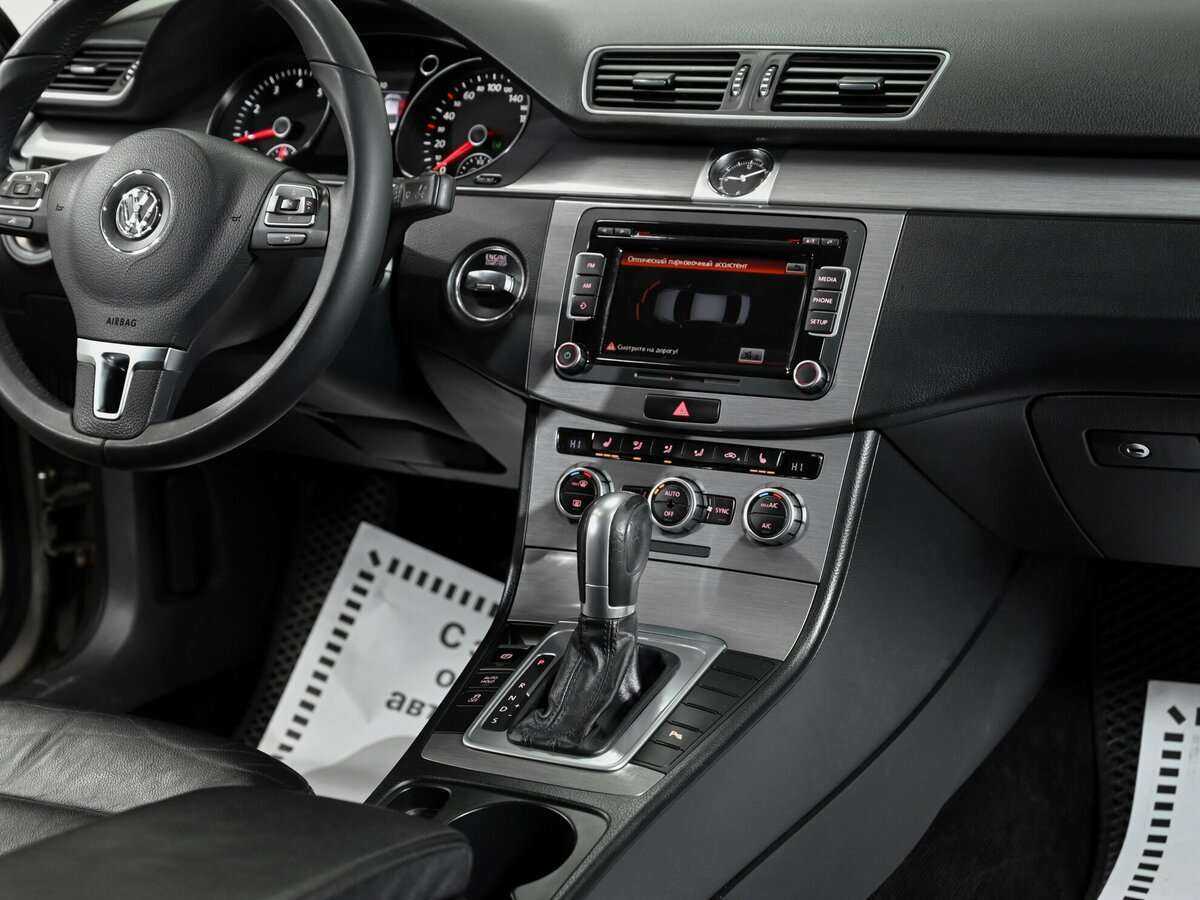 Volkswagen Passat б/у, 2014, Роботизированная. Фото: #8