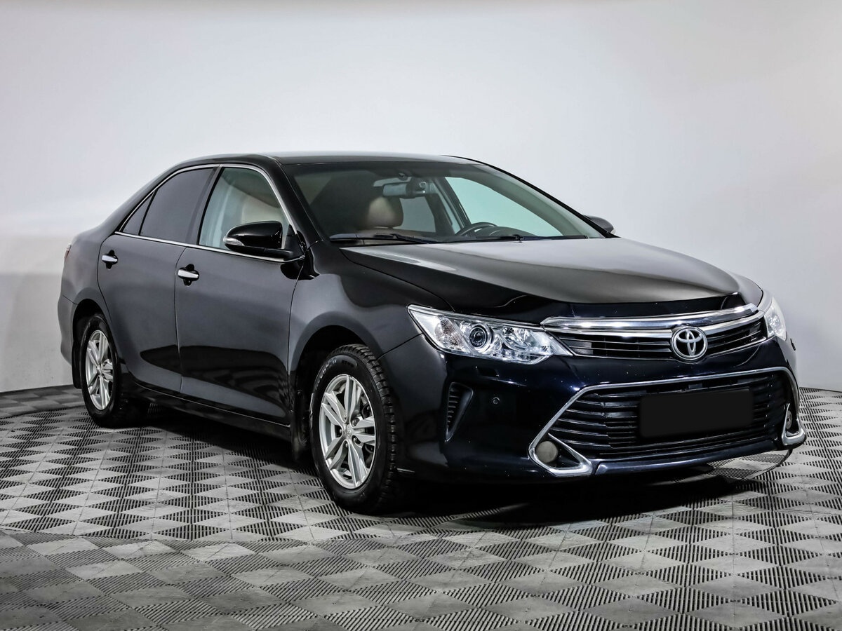 Toyota Camry б/у, 2017, Автоматическая. Фото: #2