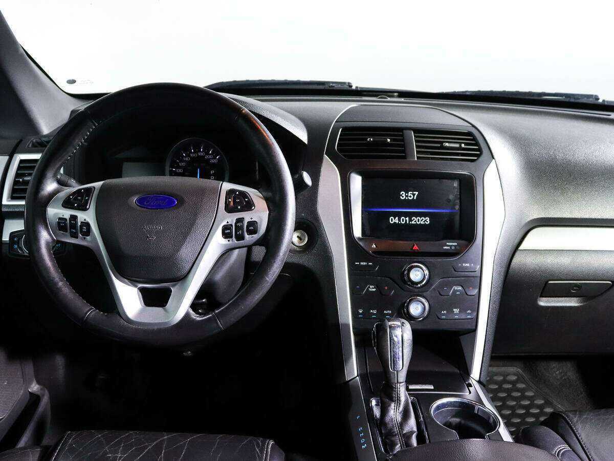 Ford Explorer б/у, 2014, Автоматическая. Фото: #9