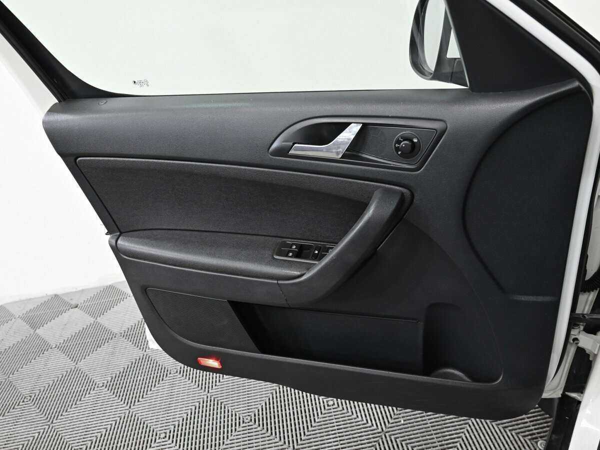 Skoda Yeti б/у, 2013, Роботизированная. Фото: #10