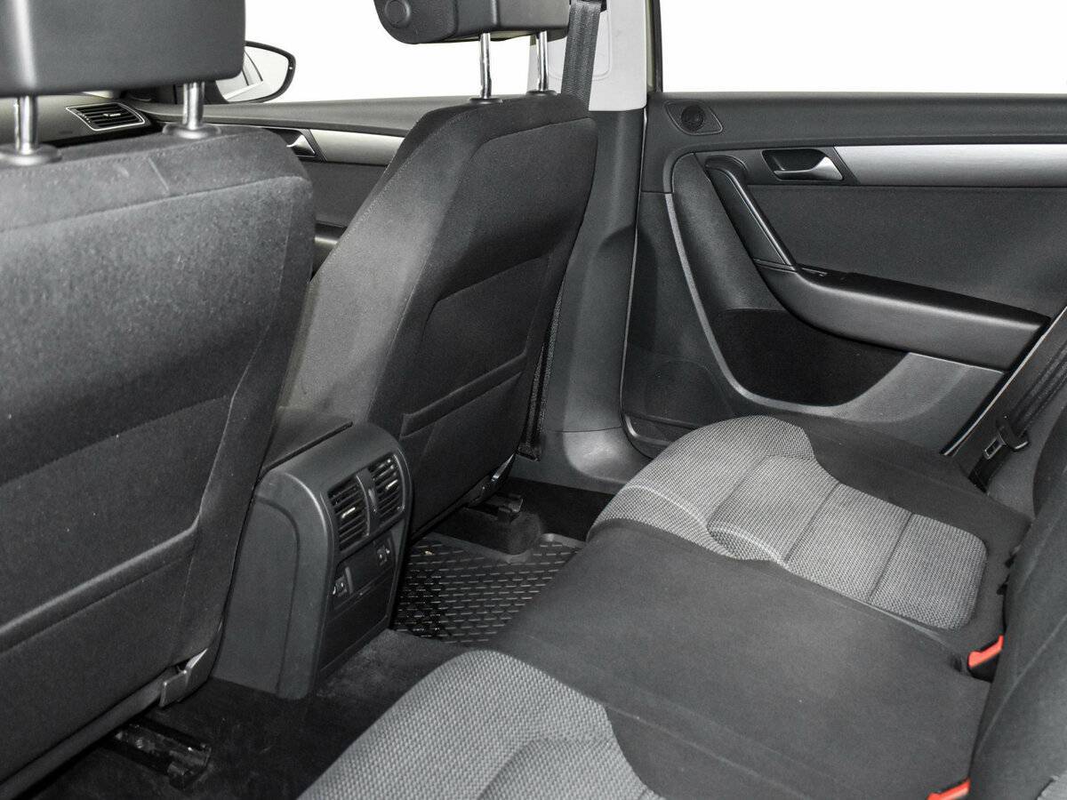 Volkswagen Passat б/у, 2012, Роботизированная. Фото: #9