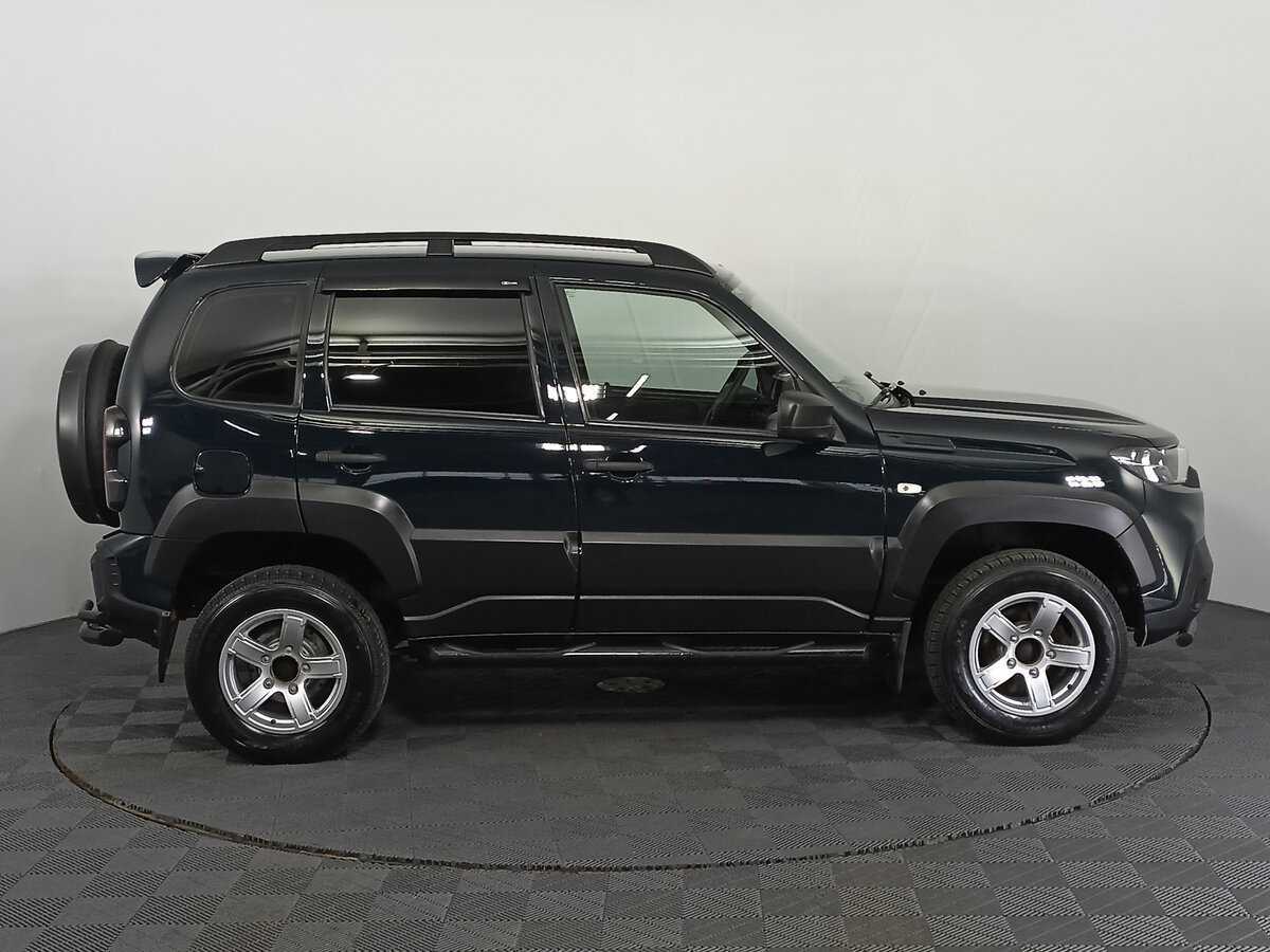 Lada (ВАЗ) Niva б/у, 2022, Механическая. Фото: #3