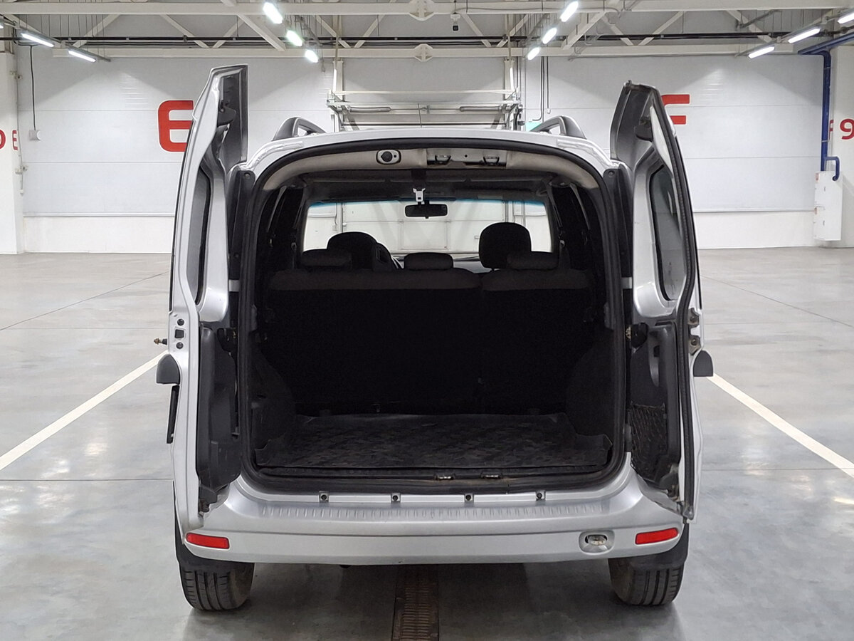 Lada (ВАЗ) Largus б/у, 2013, Механическая. Фото: #9