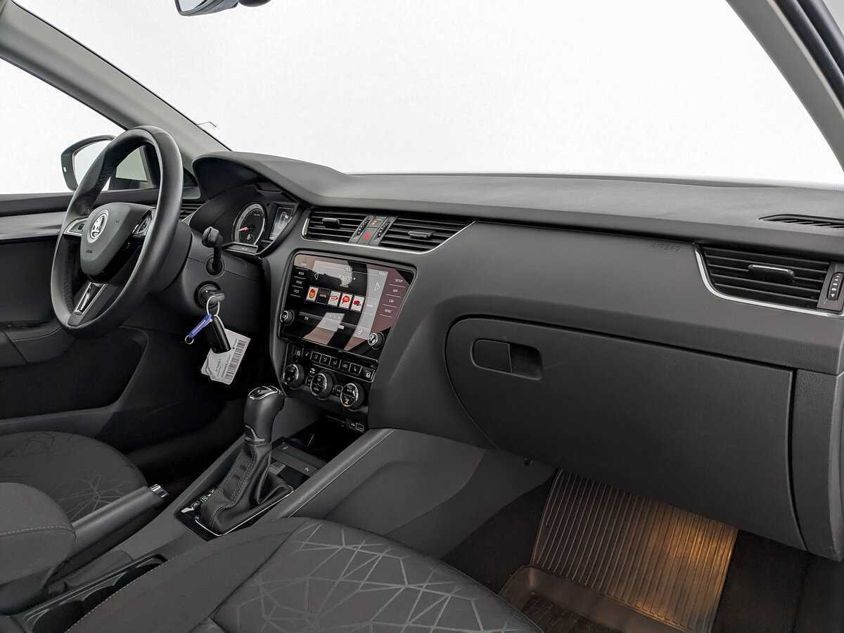 Skoda Octavia б/у, 2019, Автоматическая. Фото: #8