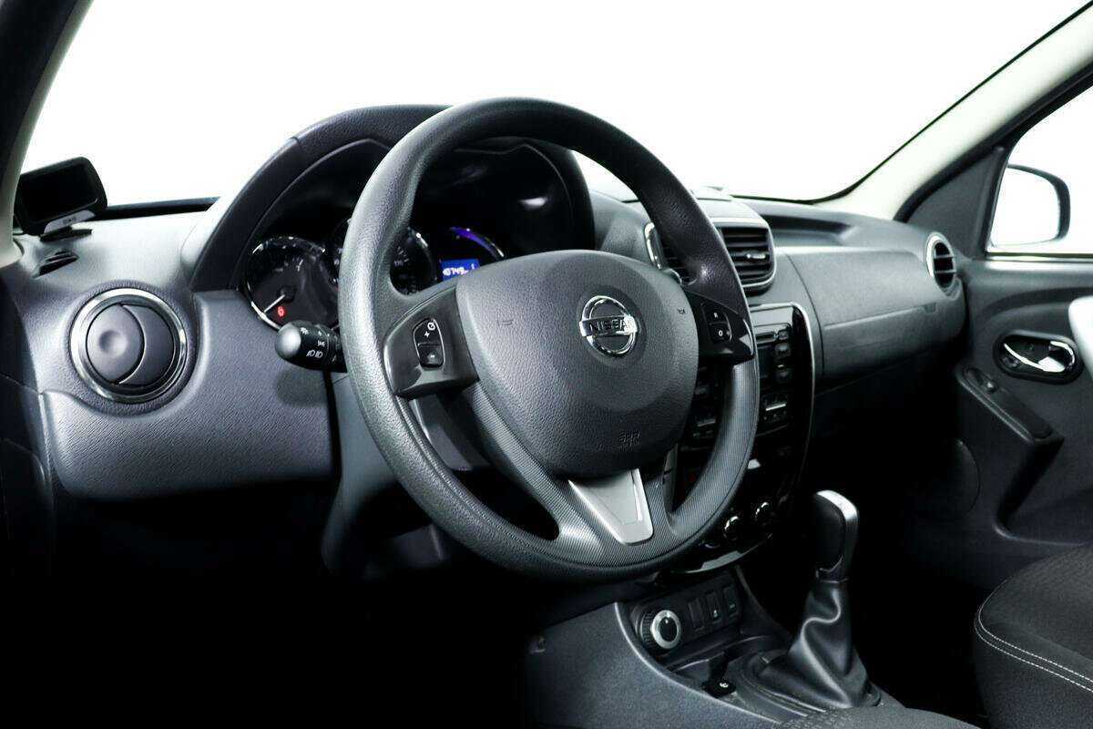 Nissan Terrano б/у, 2018, Автоматическая. Фото: #12