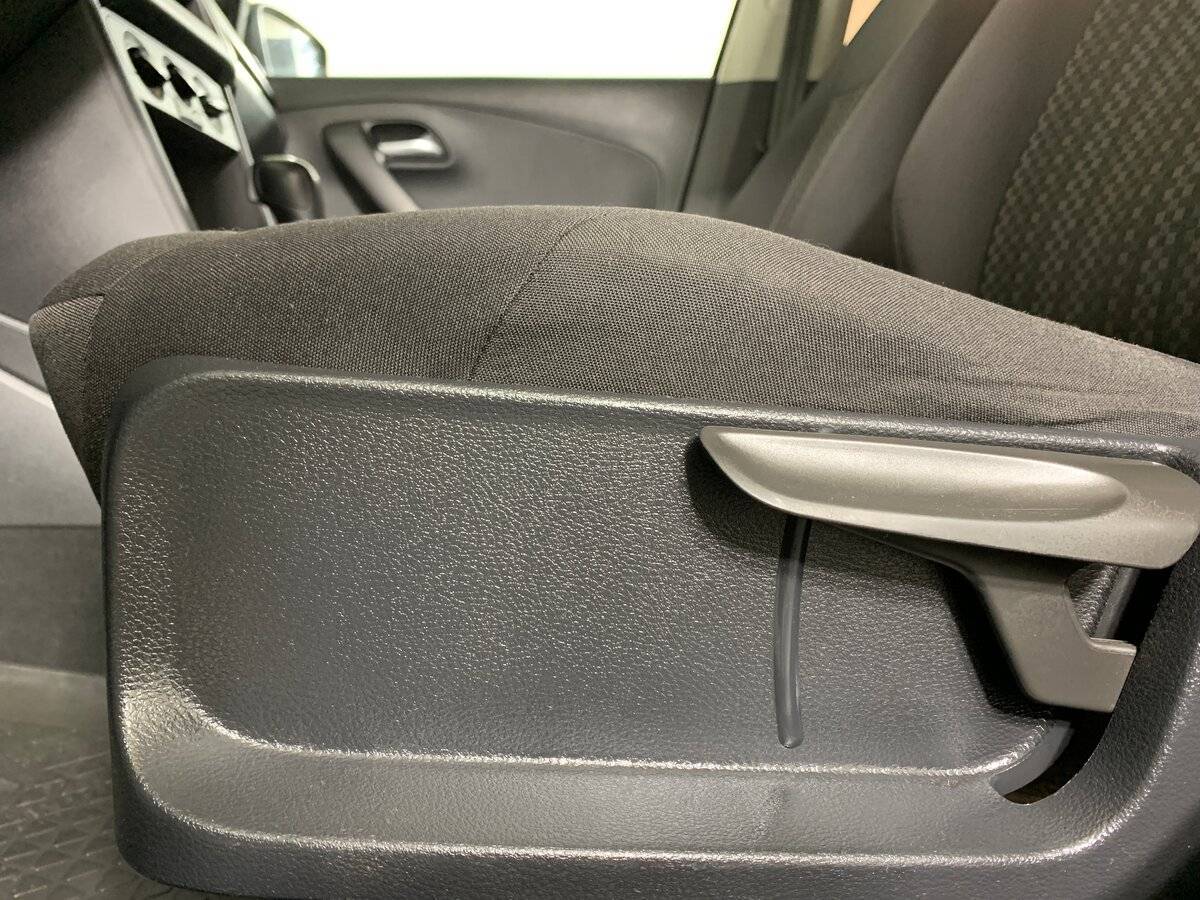 Volkswagen Polo б/у, 2017, Автоматическая. Фото: #15