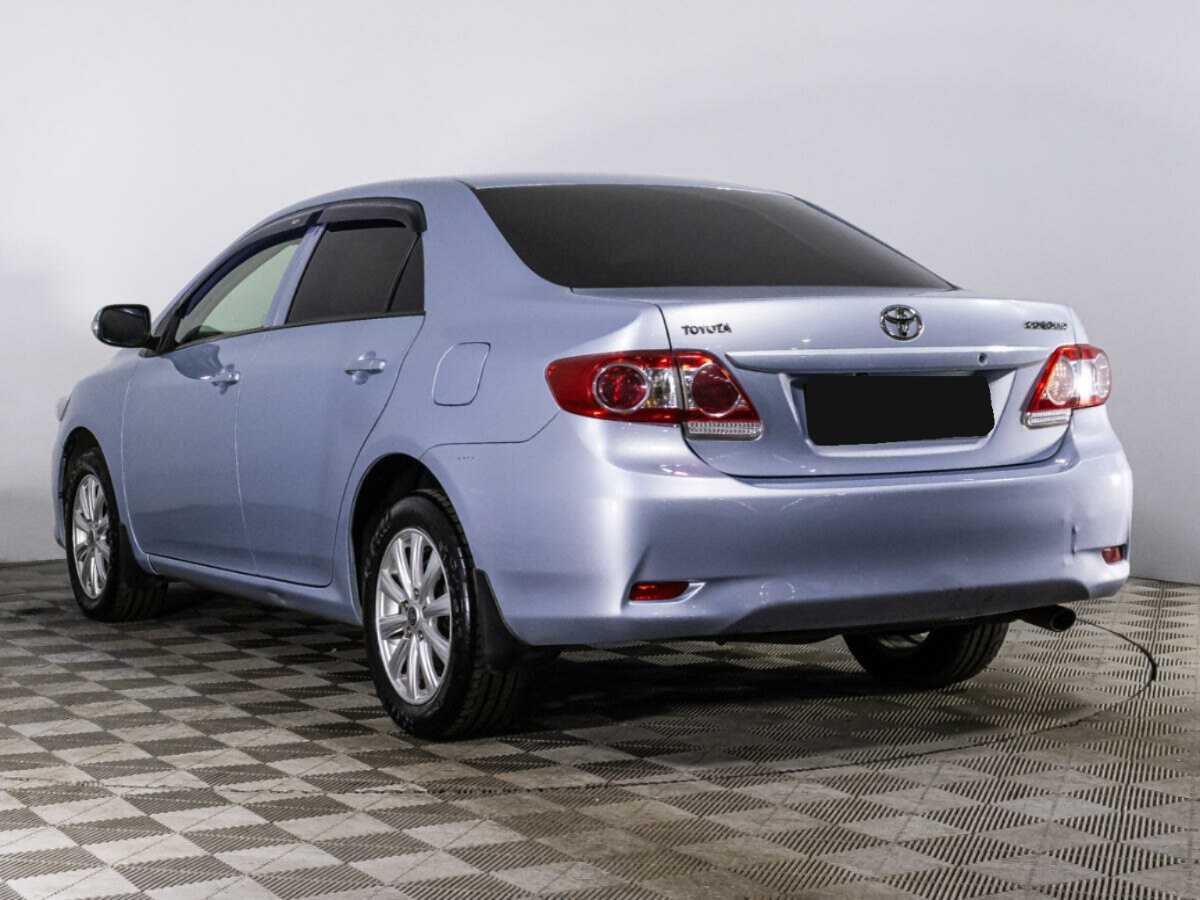 Toyota Corolla б/у, 2013, Механическая. Фото: #6