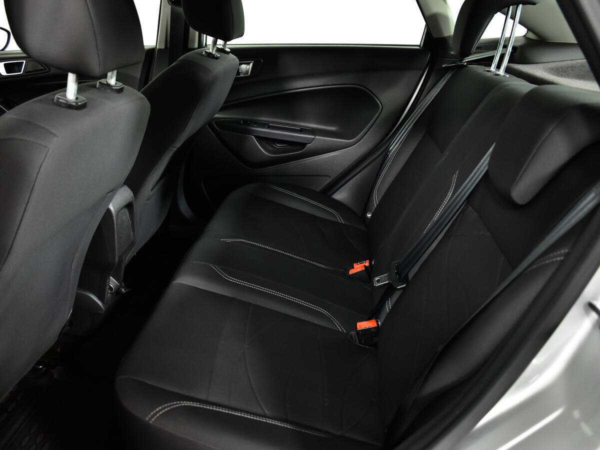 Ford Fiesta б/у, 2017, Роботизированная. Фото: #9