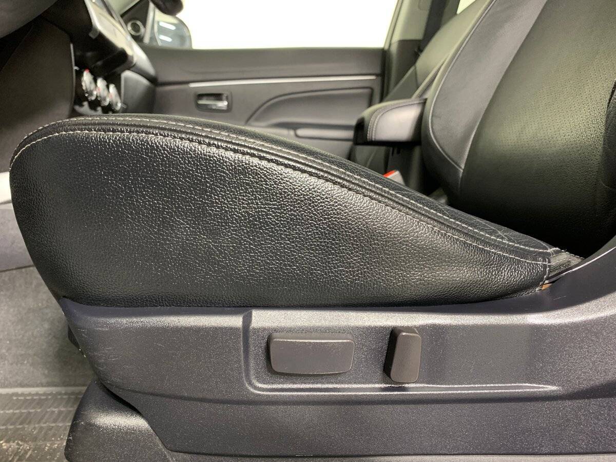 Mitsubishi ASX б/у, 2012, Вариатор. Фото: #15