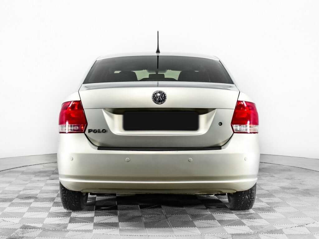 Volkswagen Polo б/у, 2015, Механическая. Фото: #5