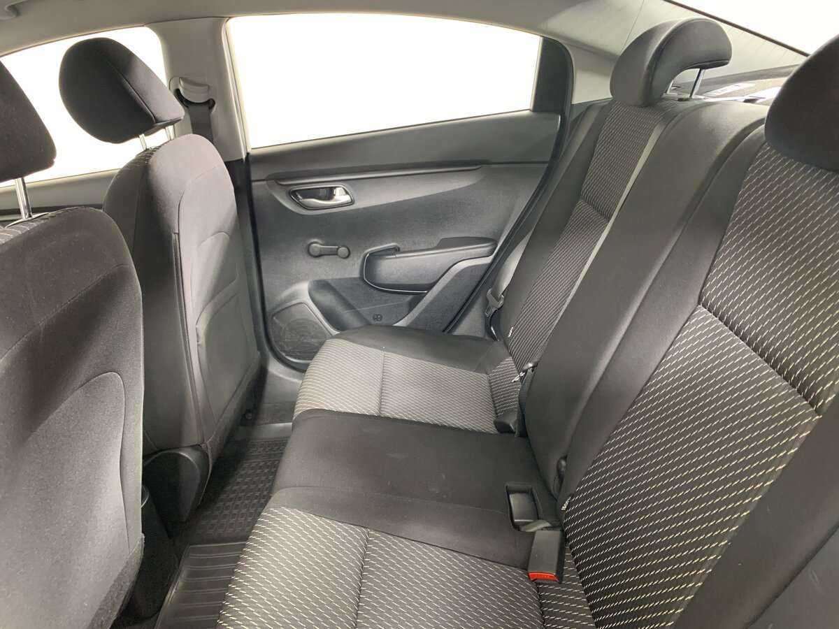Kia Rio б/у, 2019, Механическая. Фото: #15