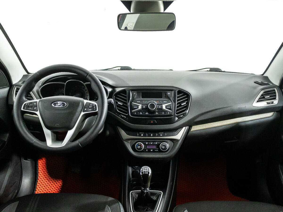 Lada (ВАЗ) Vesta б/у, 2018, Механическая. Фото: #12