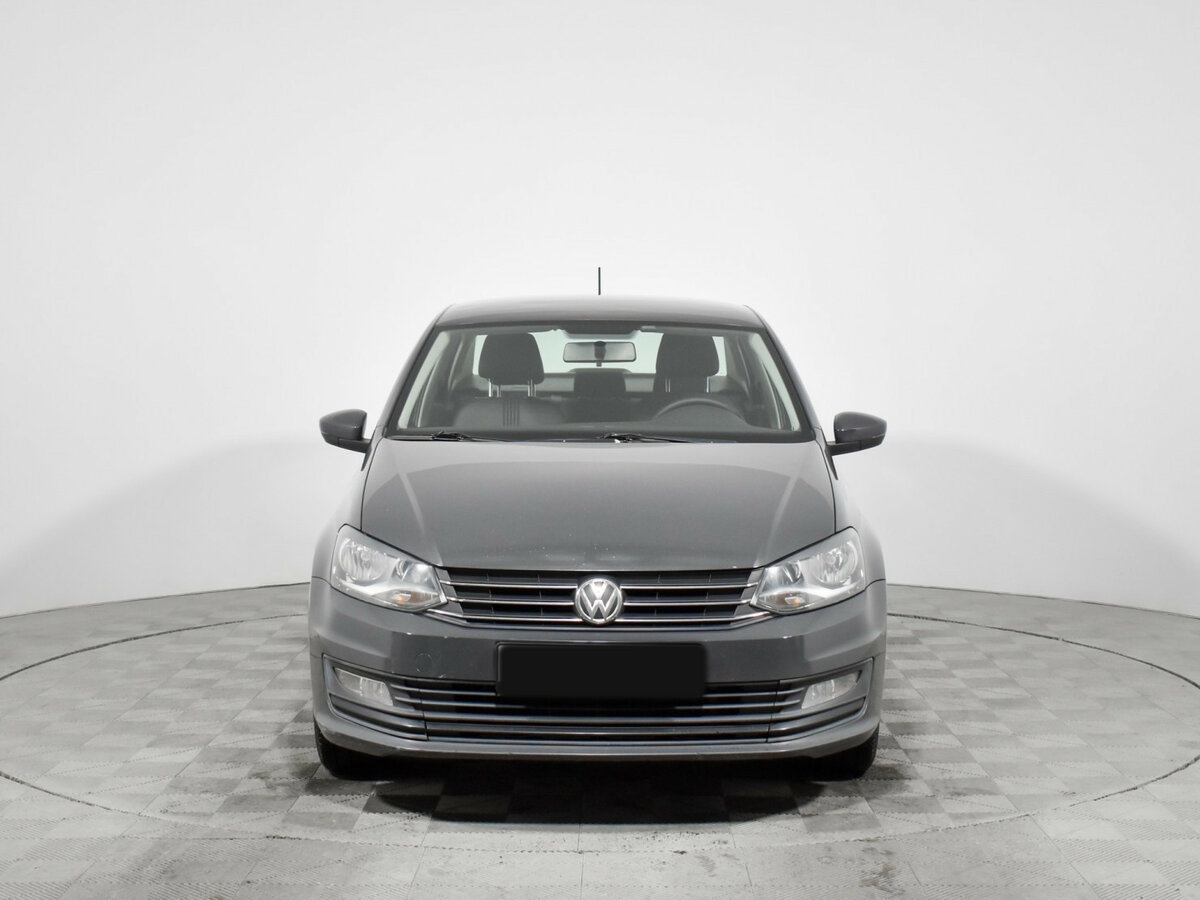 Volkswagen Polo б/у, 2017, Автоматическая. Фото: #1