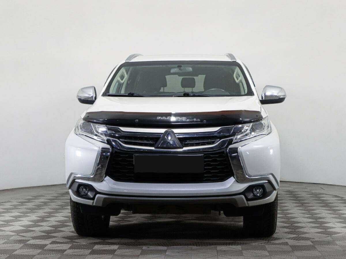 Mitsubishi Pajero Sport б/у, 2018, Механическая. Фото: #1