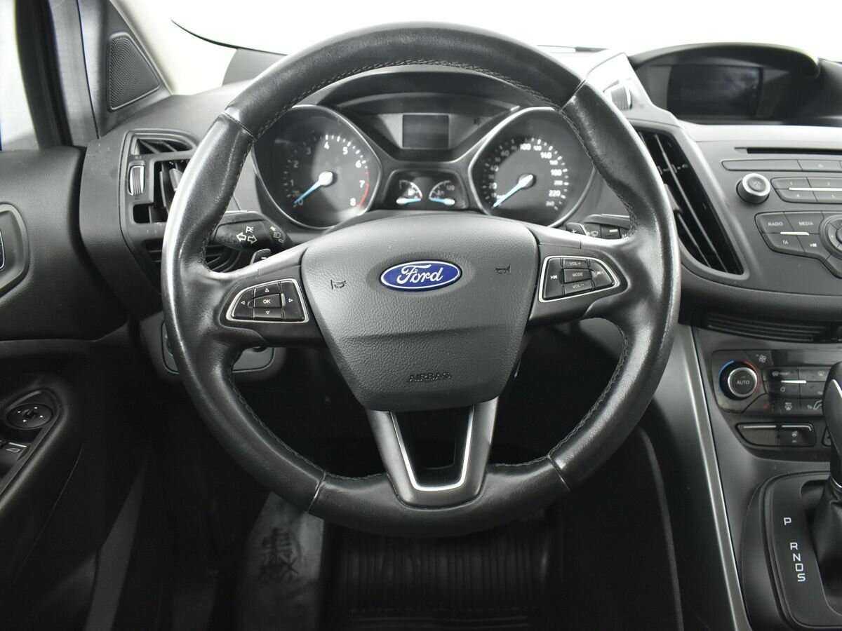 Ford Kuga б/у, 2017, Автоматическая. Фото: #10