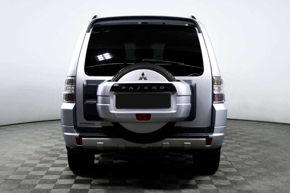 Mitsubishi Pajero б/у, 2012, Автоматическая. Фото: #5