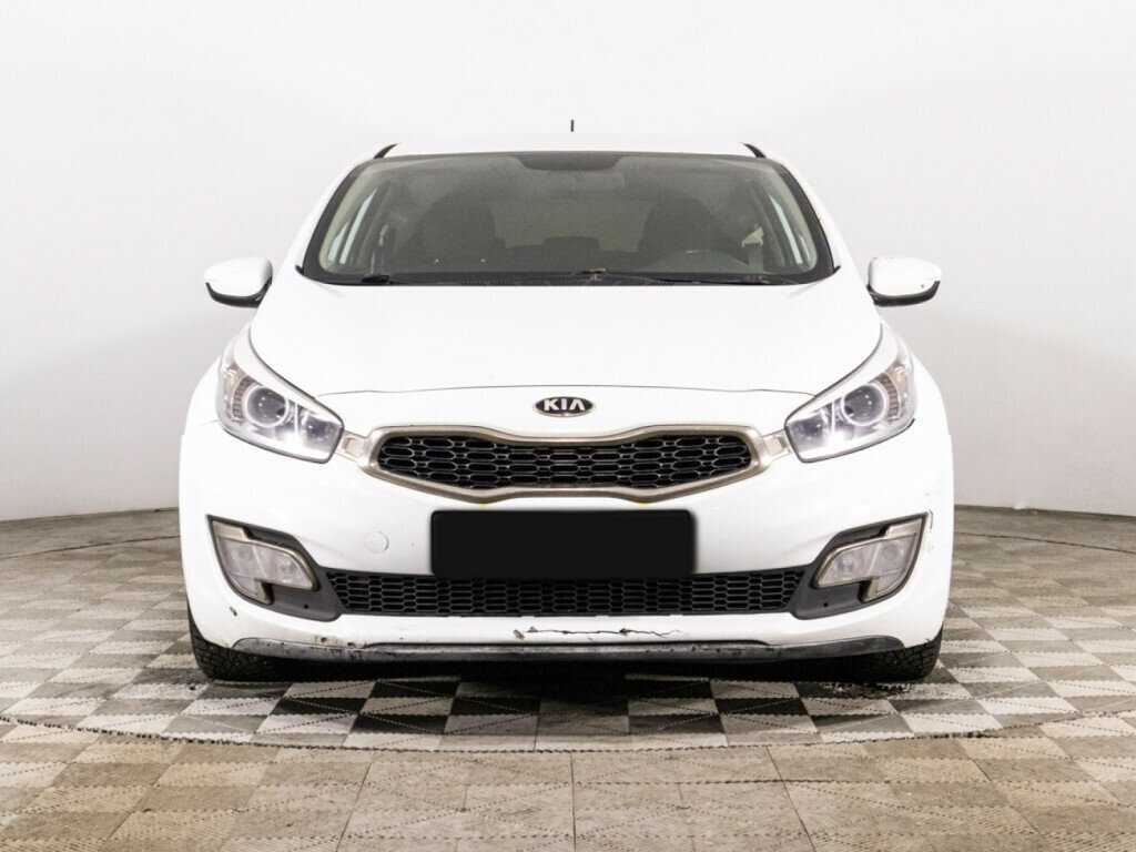 Kia Ceed б/у, 2013, Автоматическая. Фото: #1