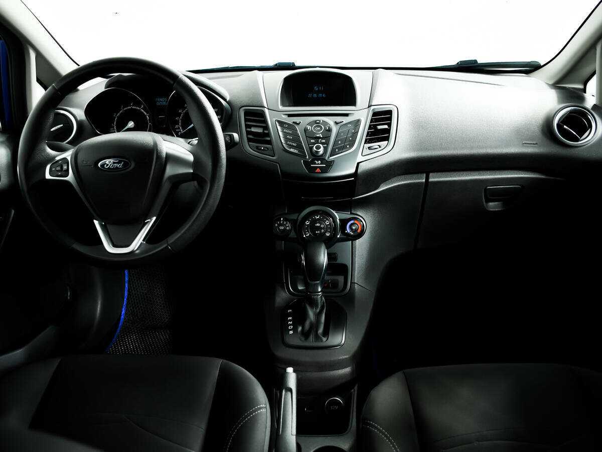 Ford Fiesta б/у, 2016, Роботизированная. Фото: #10