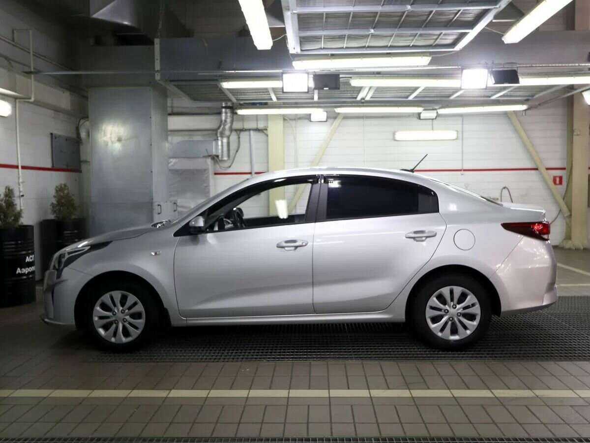 Kia Rio б/у, 2021, Автоматическая. Фото: #3