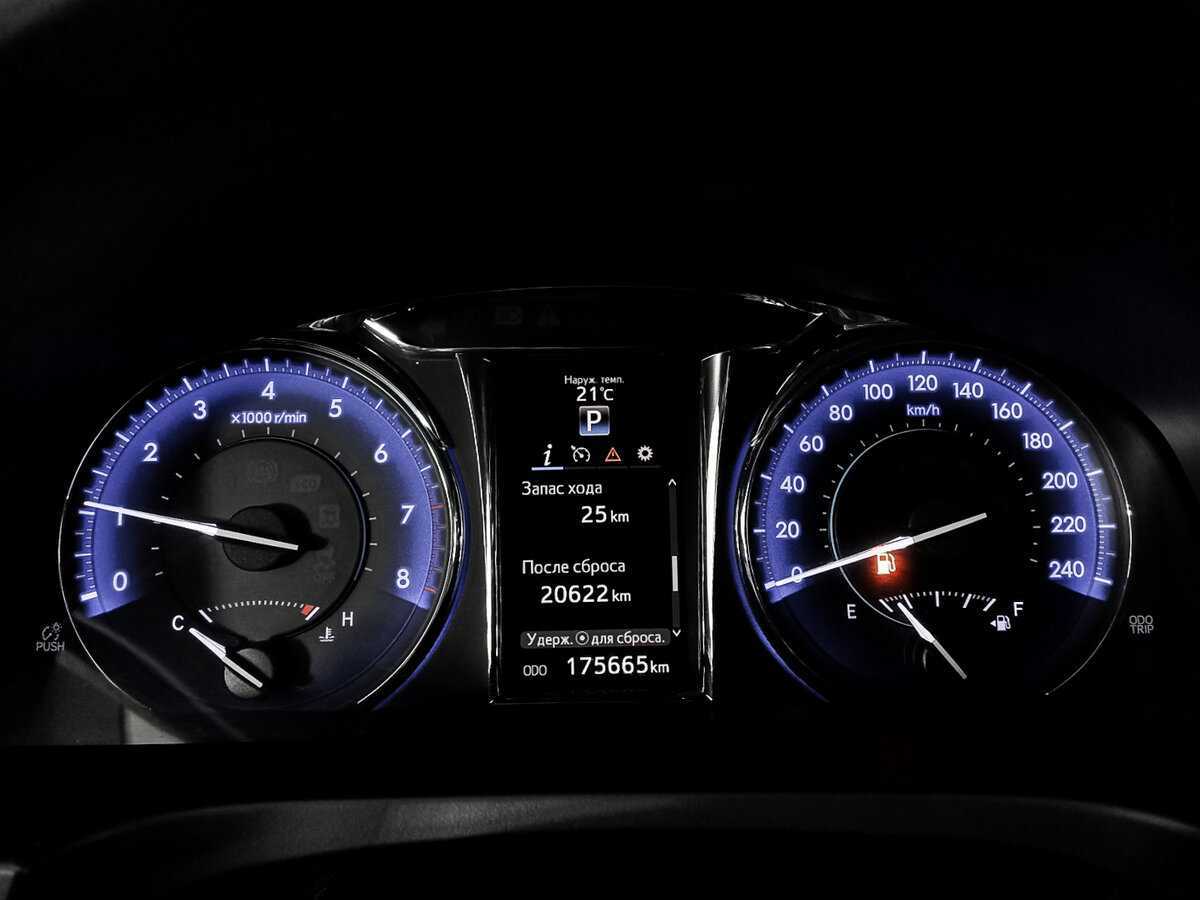 Toyota Camry б/у, 2015, Автоматическая. Фото: #8