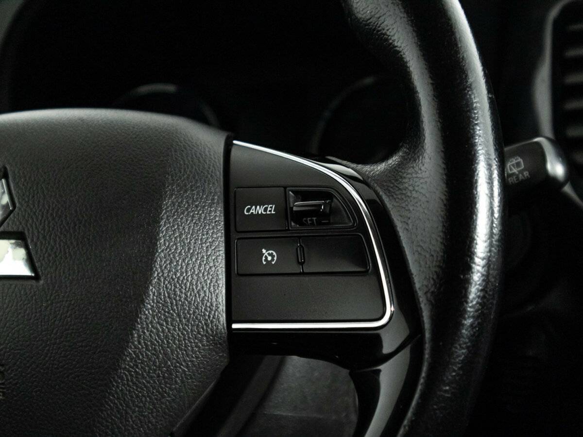 Mitsubishi Outlander б/у, 2016, Вариатор. Фото: #16