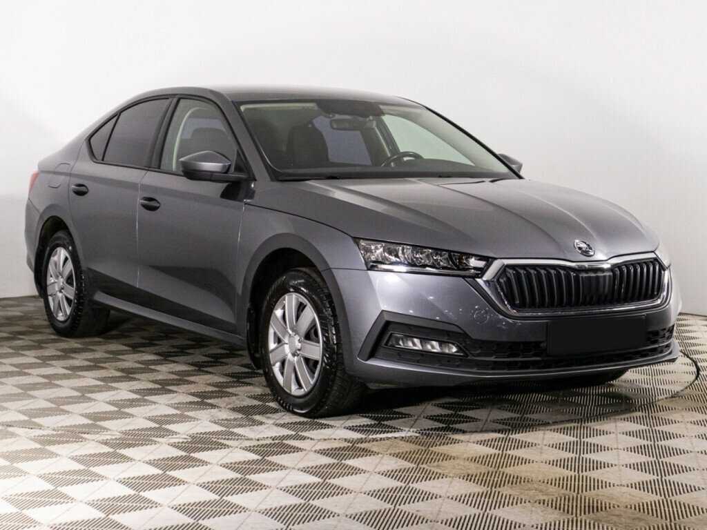 Skoda Octavia б/у, 2021, Автоматическая. Фото: #2