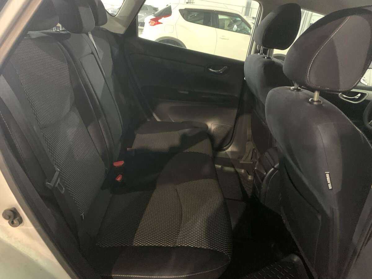 Nissan Tiida б/у, 2015, Вариатор. Фото: #11