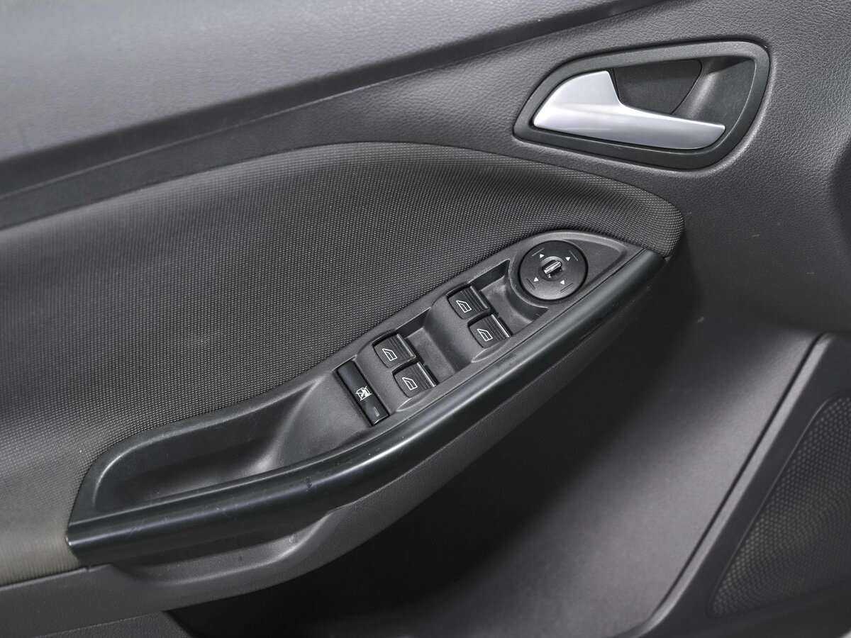 Ford Focus б/у, 2013, Роботизированная. Фото: #14