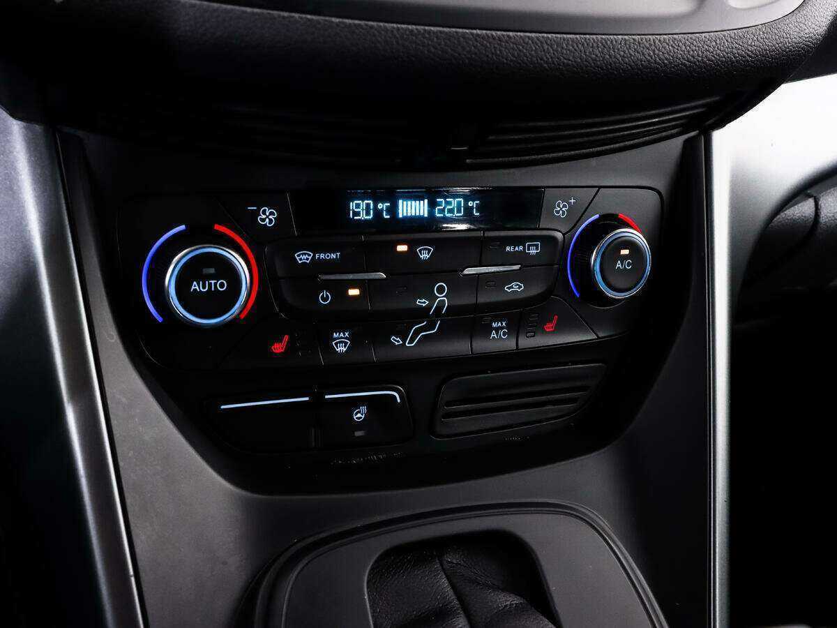 Ford Kuga б/у, 2018, Автоматическая. Фото: #11