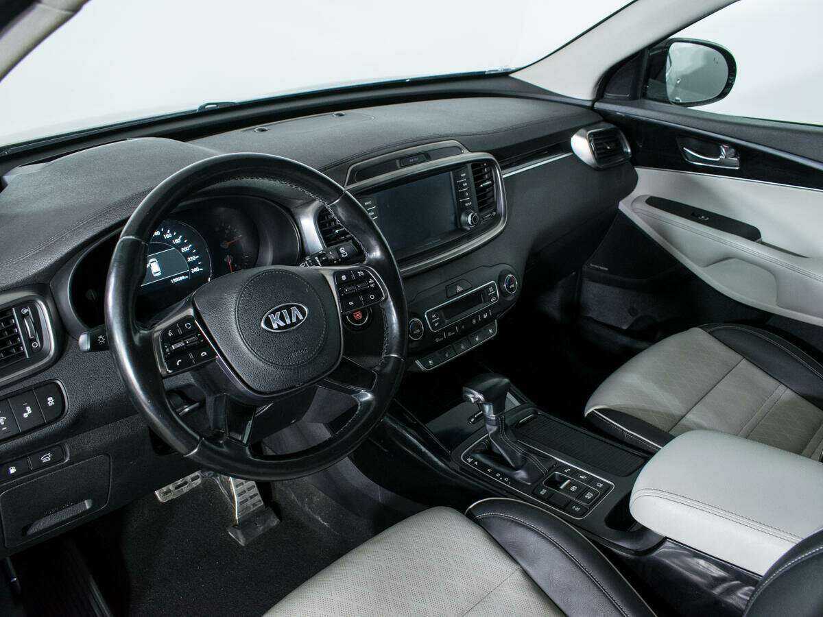 Kia Sorento б/у, 2018, Автоматическая. Фото: #12
