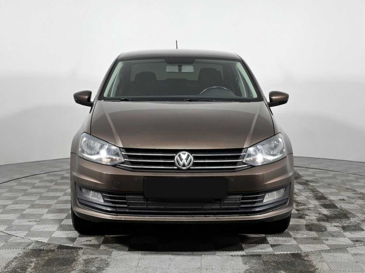 Volkswagen Polo б/у, 2018, Механическая. Фото: #1