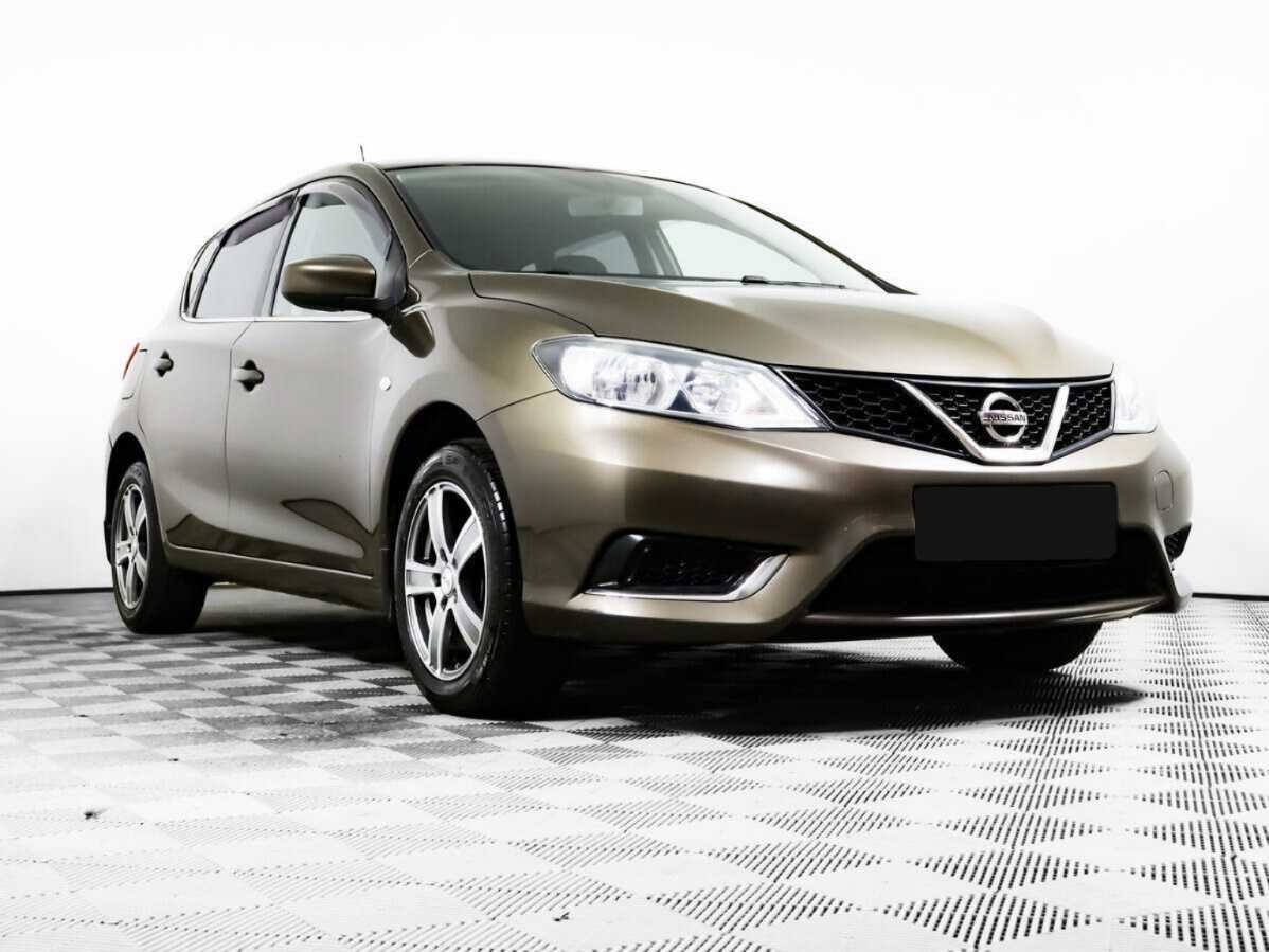 Nissan Tiida б/у, 2015, Вариатор. Фото: #2