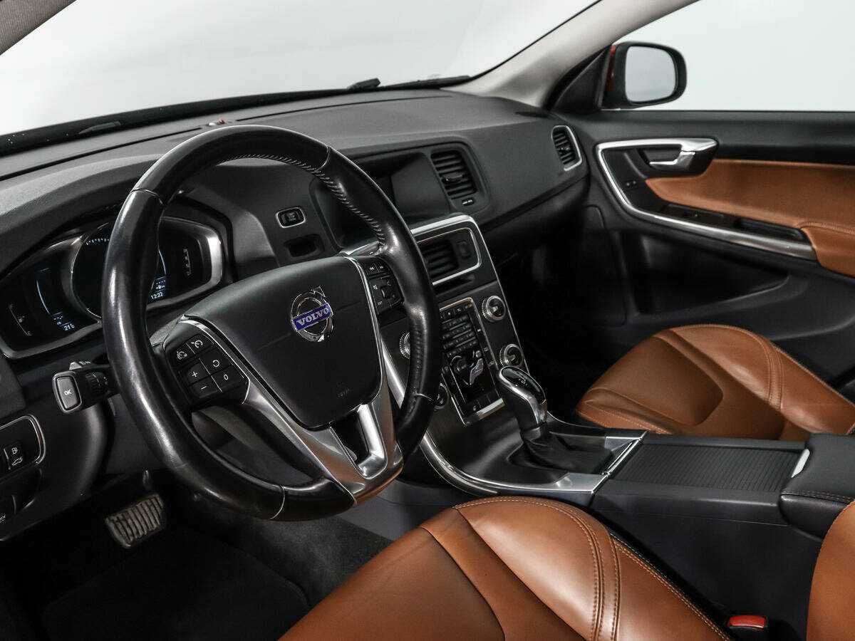 Volvo S60 б/у, 2014, Автоматическая. Фото: #8