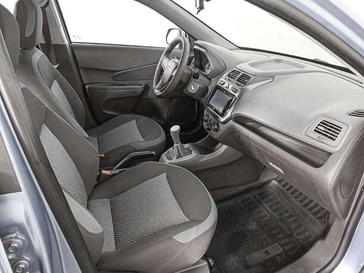 Chevrolet Cobalt б/у, 2013, Механическая. Фото: #8