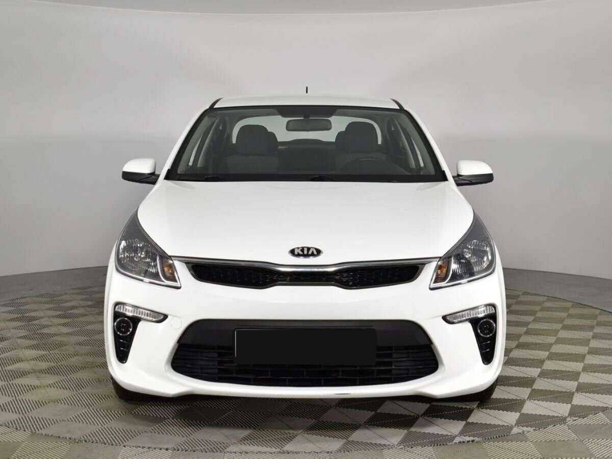 Kia Rio б/у, 2019, Механическая. Фото: #2