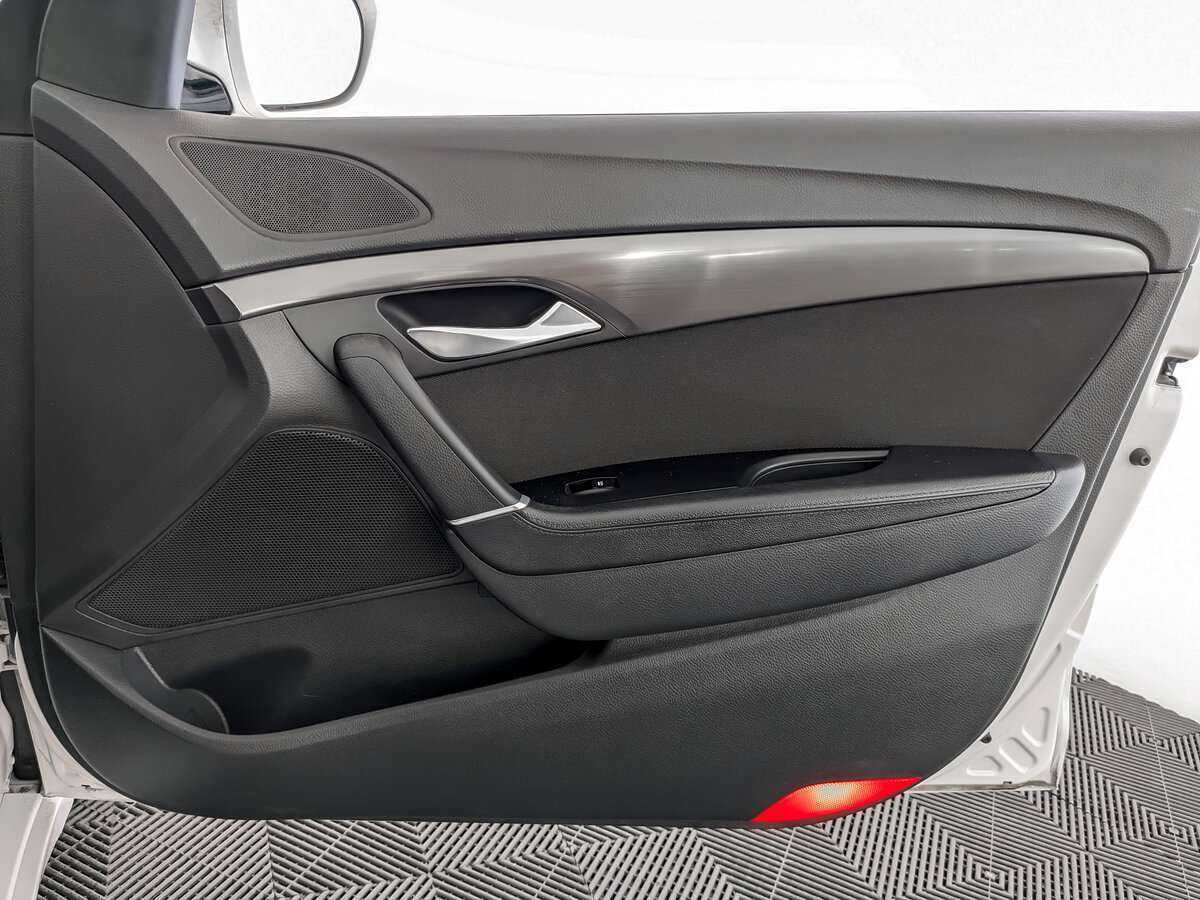 Hyundai i40 б/у, 2016, Роботизированная. Фото: #20