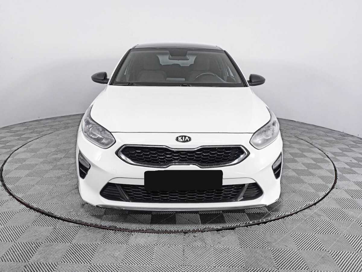 Kia Ceed б/у, 2018, Автоматическая. Фото: #1