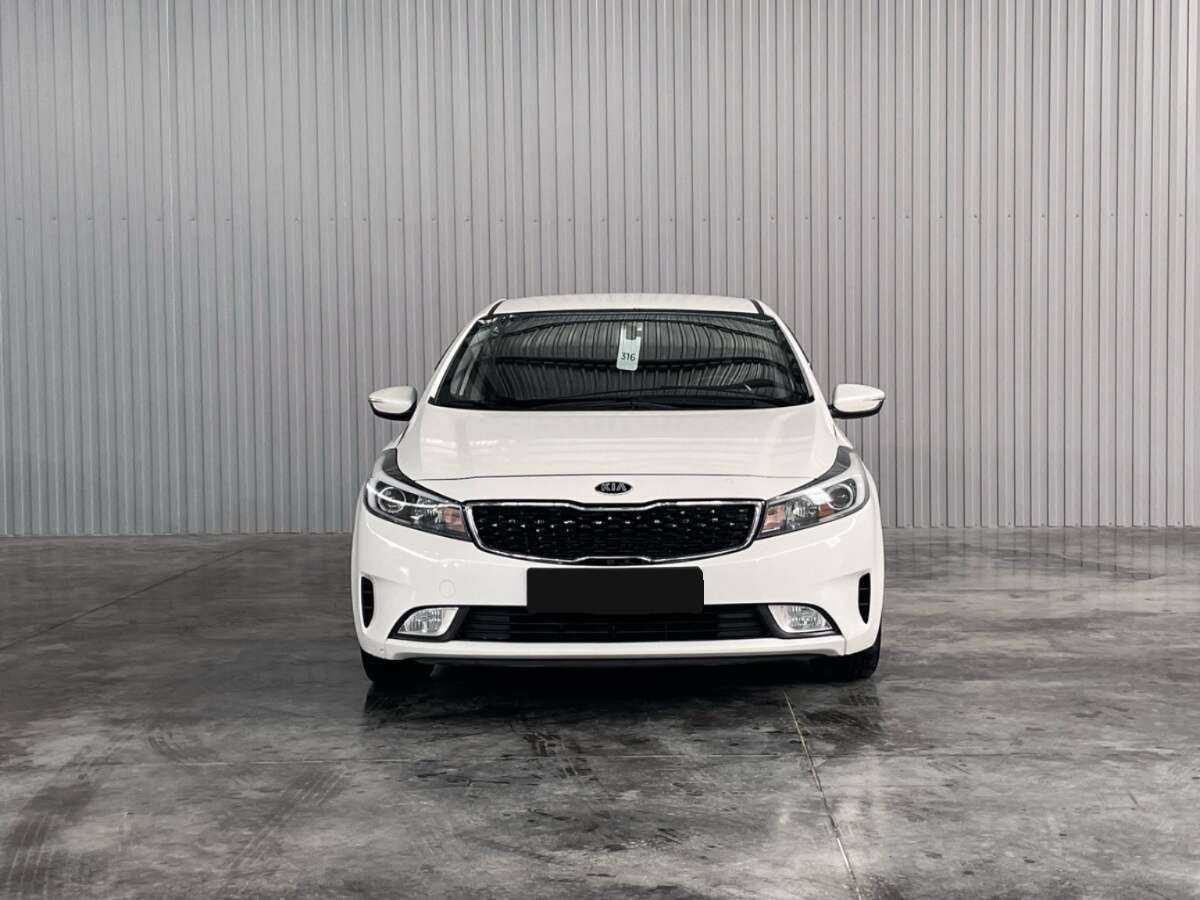 Kia Cerato б/у, 2017, Автоматическая. Фото: #1