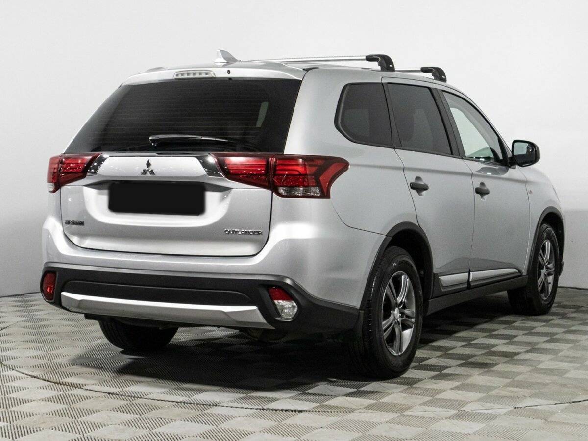 Mitsubishi Outlander б/у, 2017, Вариатор. Фото: #4