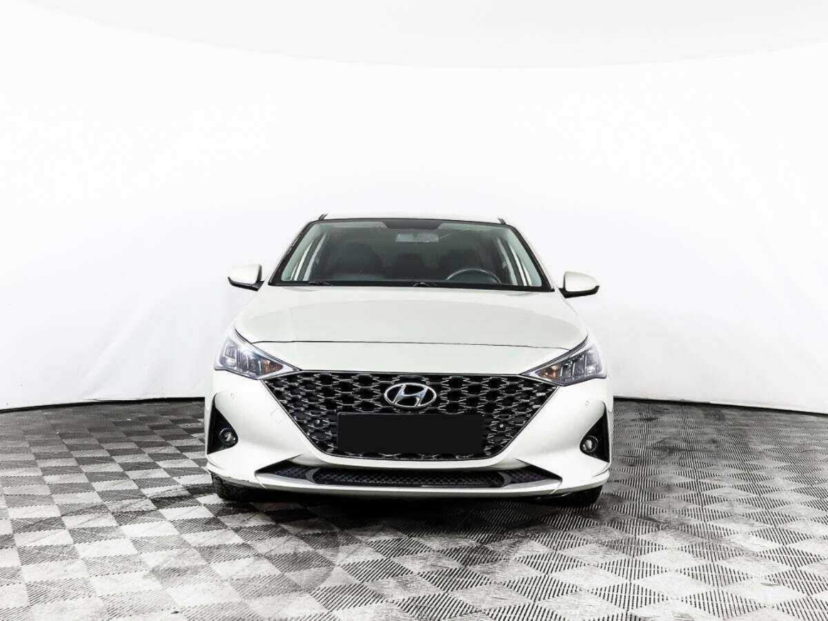 Hyundai Solaris б/у, 2020, Автоматическая. Фото: #1