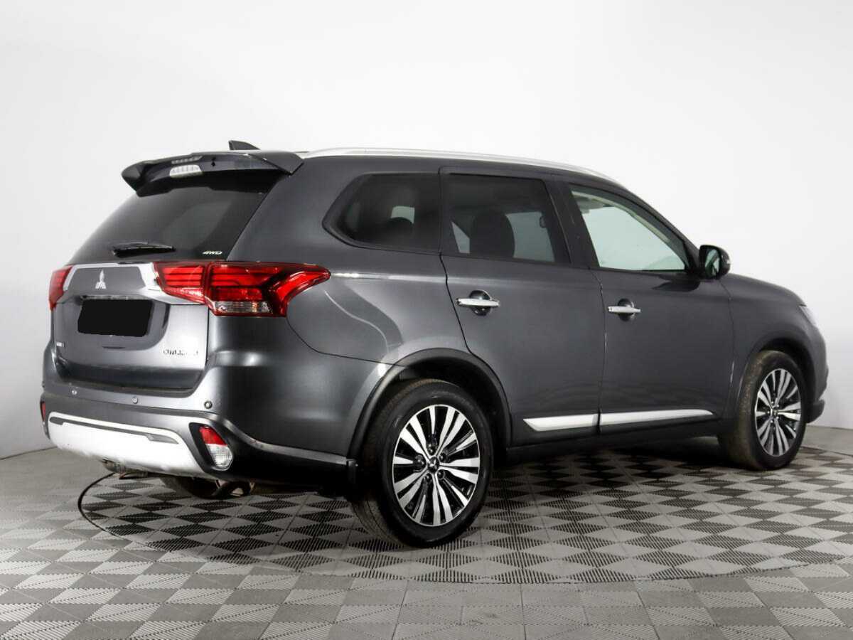 Mitsubishi Outlander б/у, 2019, Вариатор. Фото: #4
